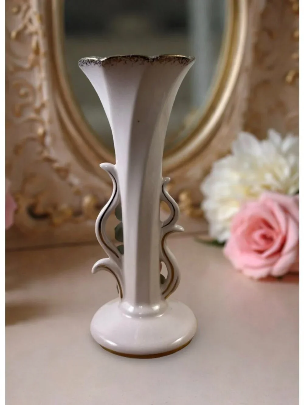 Vintage Ceramic Bud Vase With Applied Pink Roses & Green Leaves Gold Accents 6.5 - Picture 2 of 4